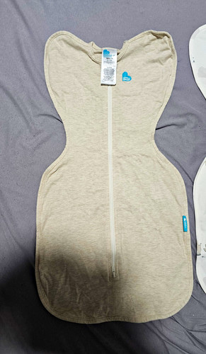 Love dream swaddle up - love,
